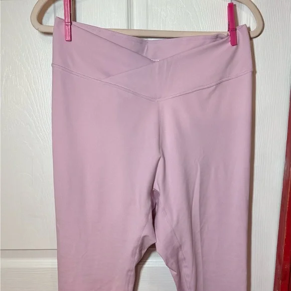 437 active v leggings - Picture 4 of 6